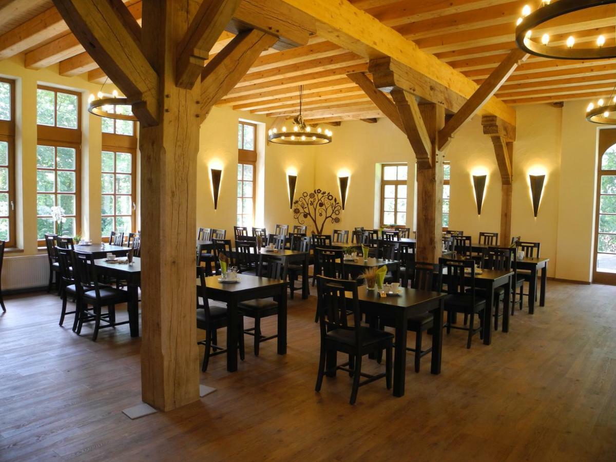 Gaestehof Cafe Im Schafstall Barsinghausen Esterno foto